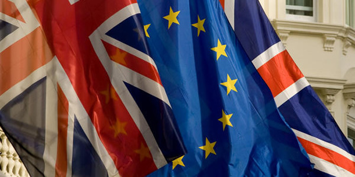 رئيسة وزراء بريطانيا: الانسحاب من الاتحاد الأوروبي لن يخرج عن مساره