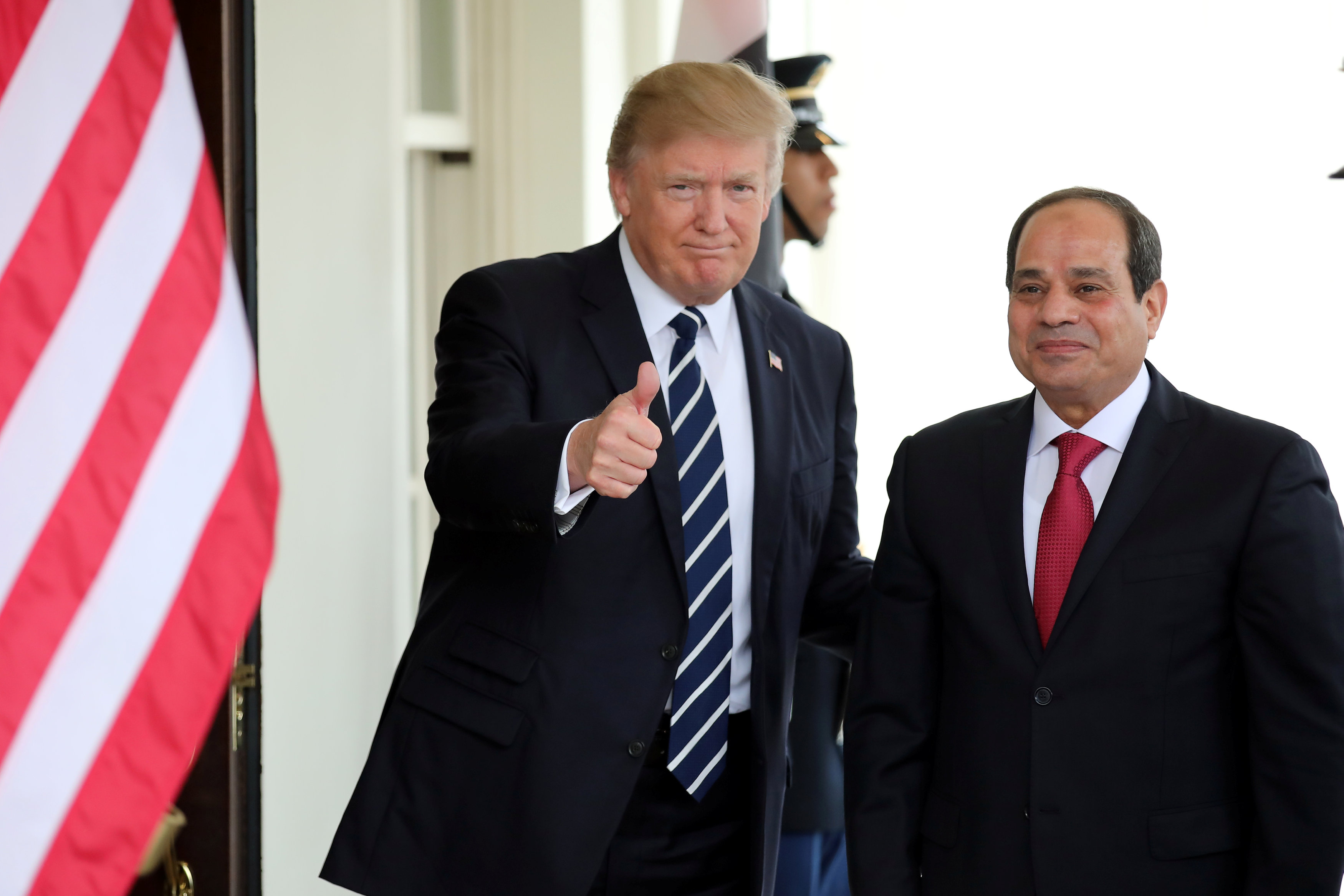 U.S. President Donald Trump welcomes Egypt's President Abdel Fattah al-Sisi at the White House in Washington, U.S., April 3, 2017. REUTERS/Carlos Barria