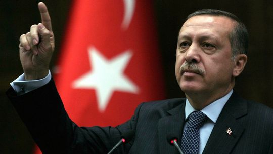 أردوغان يعلن تعيين ضباط جدد خلال اليومين القادمين