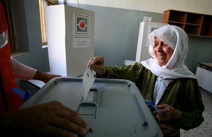 الانتخابات المحلية : حماس ترفض و الفصائل ترحب