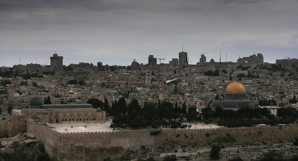 روسيا ستبقي سفارتها في تل أبيب حتى يتم تحديد وضع القدس