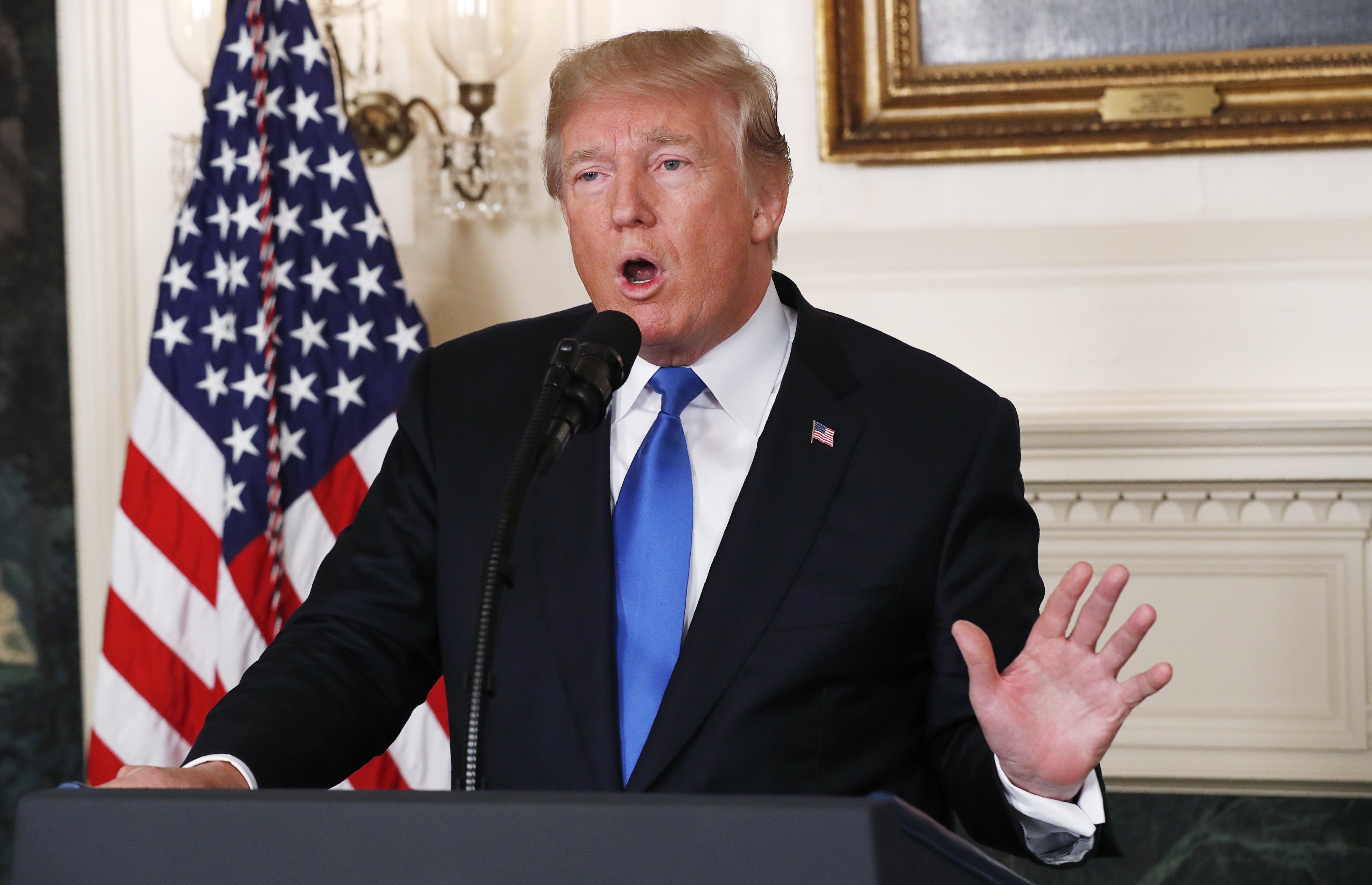 U.S. President Donald Trump speaks about Iran and the Iran nuclear deal in the Diplomatic Room of the White House in Washington, U.S., October 13, 2017. REUTERS/Kevin Lamarque