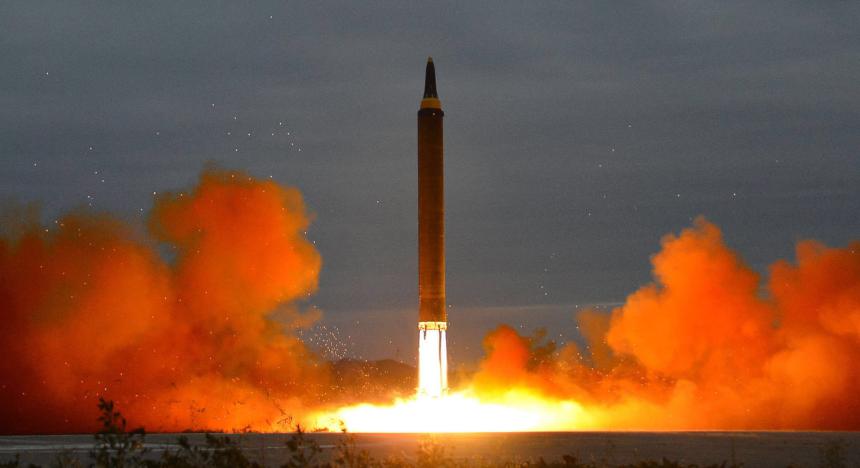 كوريا الشمالية تقول إنها حققت هدفها “التاريخي” بأن تصبح دولة نووية