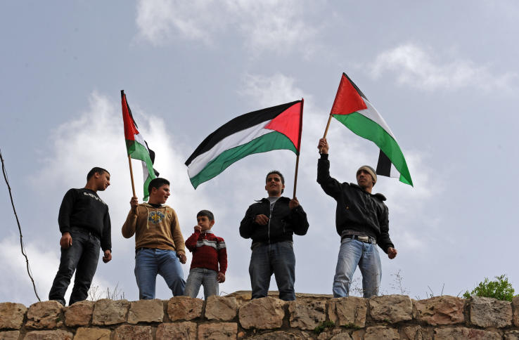 الإحصاء: 30٪ من سكان فلسطين شباب