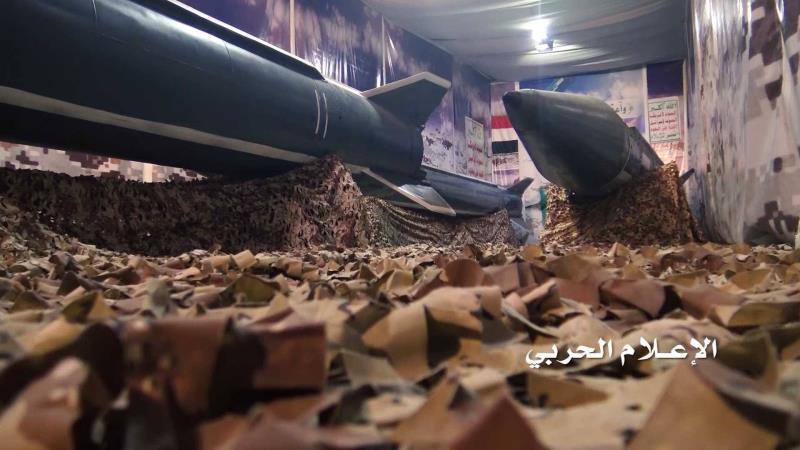 الحوثيون يطلقون صاروخاً باليستياً على معسكر للجيش السعودي