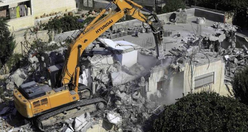 الاحتلال يهدم مبنى قيد الإنشاء في القدس