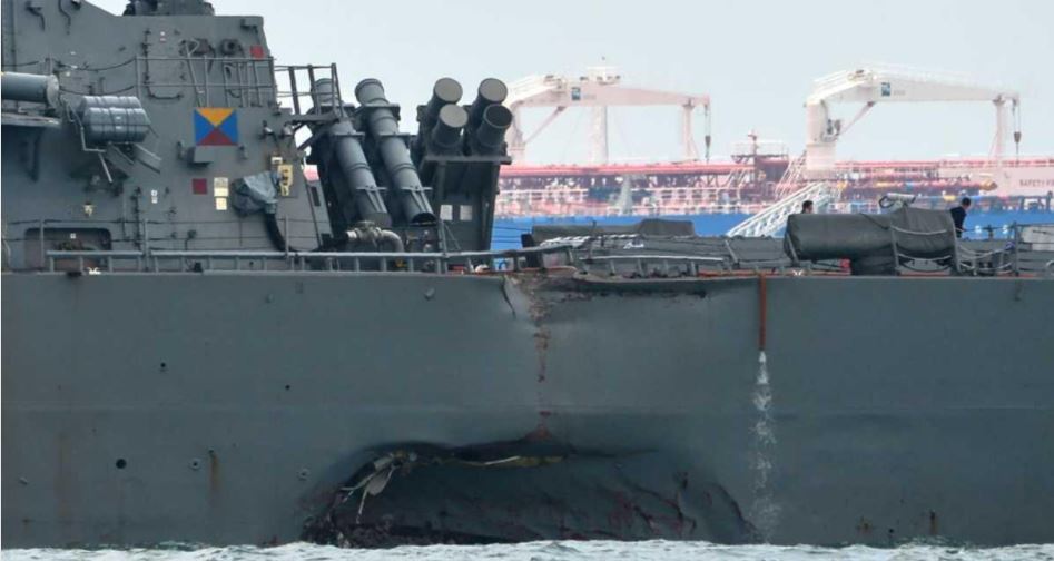 البحرية الأميركية تنتشل جميع جثث بحارة “جون إس مكين”