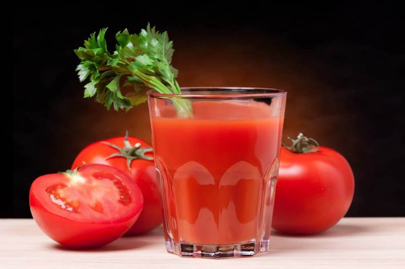 حولك يوميا ولا تستغليه … 9 فوائد مذهلة لعصير الطماطم