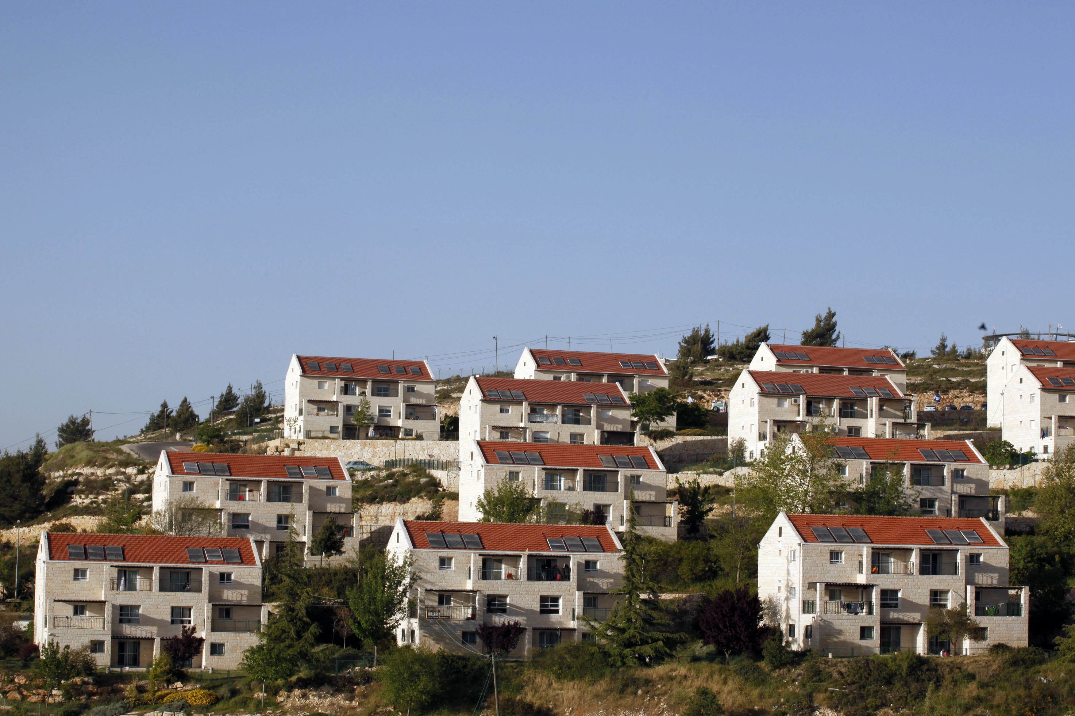 A general view shows the illegal Ulpana outpost, adjacent to the Beit El Jewish settlement near the Palestinian West Bank city of Ramallah, on April 22, 2012. The Israeli government appeared divided following a ruling by the Supreme Court of Justice to demolish Ulpana before the end of the month as it was set up without government permission on Palestinian land. AFP PHOTO/GALI TIBBON