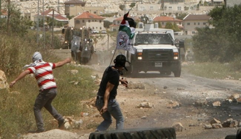 جيش الاحتلال يصيب صحفي بعيار معدني بالرأس في كفر قدوم