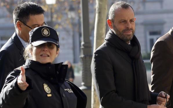 اعتقال روسيل رئيس برشلونة السابق