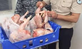 ضبط نصف طن من لحوم الدجاج في رام الله لا تحمل شهادات صحية
