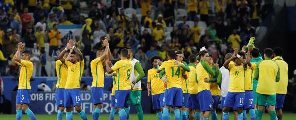 البرازيل أول المتأهلين لمونديال 2018 بفوز سهل على باراجواي