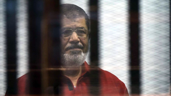 جلسة اليوم للحكم على مرسي بقضية “التخابر”