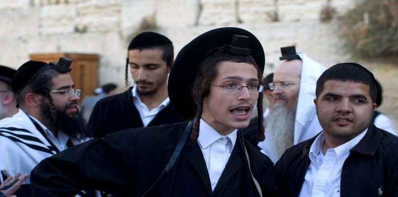 عصابات يهودية تعتدي بالضرب على ثلاثة مقدسيين