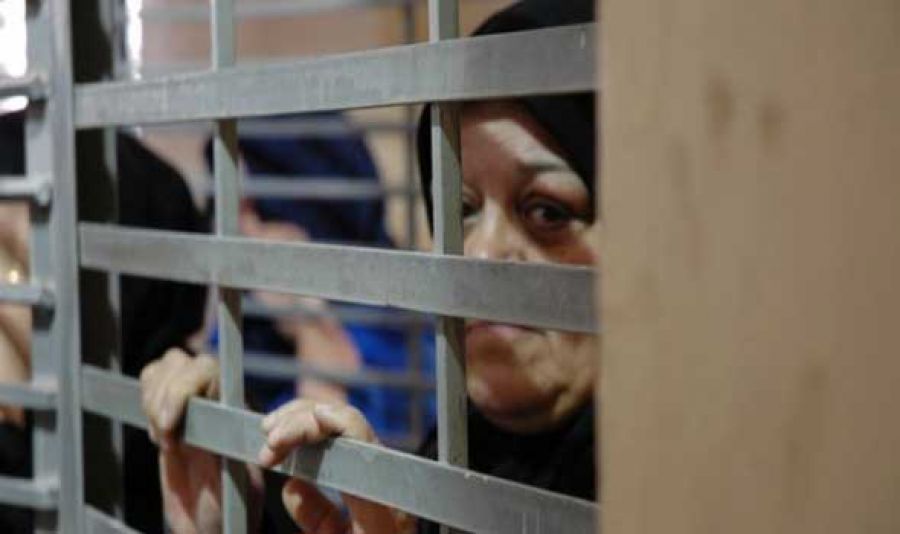 قرار نهائي بالإفراج عن الأسيرة لارا طرايرة بشروط وغرامة مالية