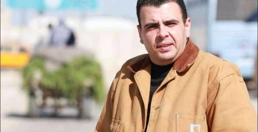 الاتحاد الدولي للصحفيين يندد باعتقال “حماس” للزميل فؤاد جرادة