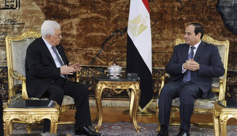 قمة مصرية فلسطينية لبحث القرار الامريكي