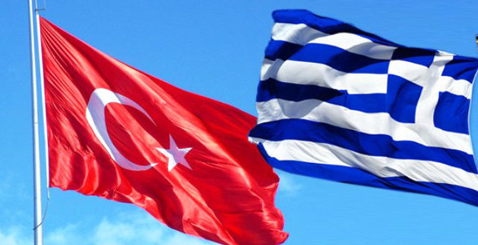 اليونان وتركيا تسعيان للتقارب خلال زيارة إردوغان