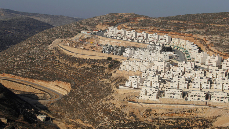 مشروع لبناء 1.048 وحدة استيطانية على أراض فلسطينية خاصة