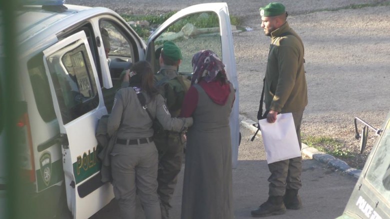 الخليل: اعتقال فتاة قرب الحرم الابراهيمي