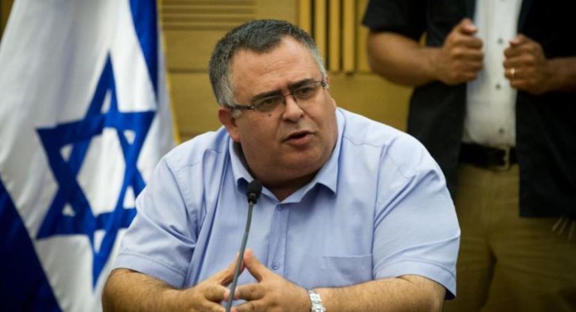 شبهات جنائية ضد رئيس ائتلاف الحكومة الإسرائيلية