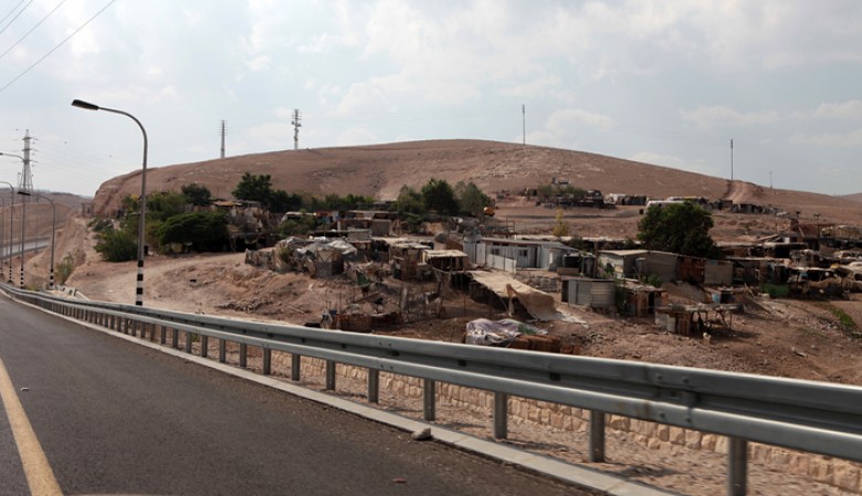 العليا الإسرائيلية تؤجل قرارها بشأن الخان الأحمر 5 أيام