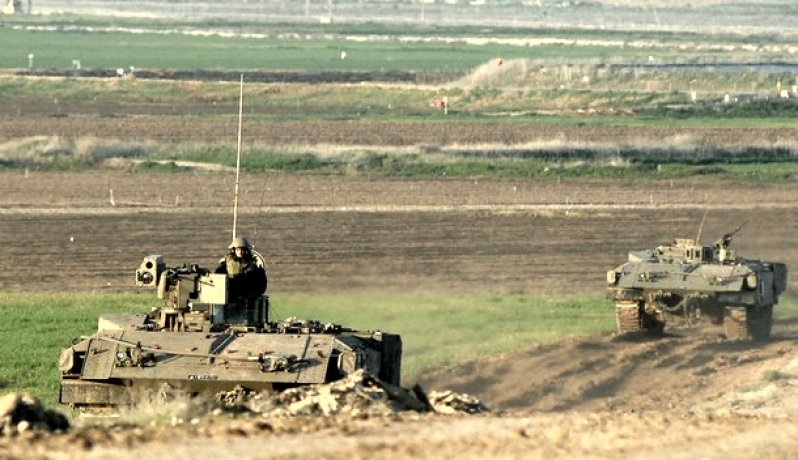 آليات الاحتلال تتوغل في أراضي المواطنين شمال بيت لاهيا