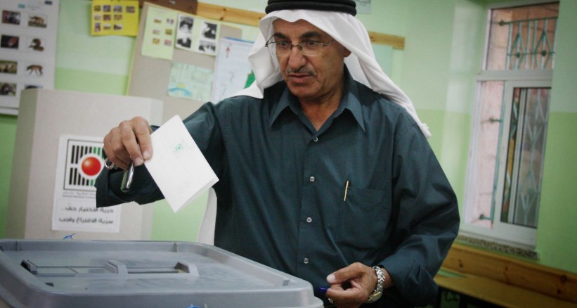 “لجنة الانتخابات” تفتح مراكز التسجيل والنشر والاعتراض للانتخابات المحلية