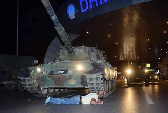 265 قتيلا في محاولة الانقلاب العسكري بتركيا