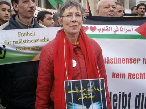 برلمانية ألمانية تطالب بإيقاف سوء المعاملة والتعذيب بحق الأسرى الفلسطينيين