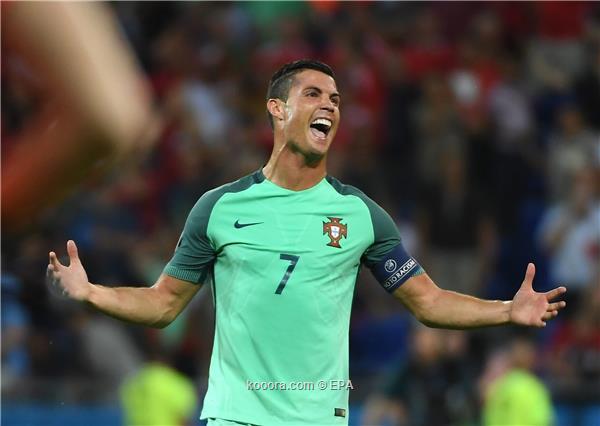 رونالدو: فرنسا مرشحة، لكن البرتغال ستفوز باللقب!