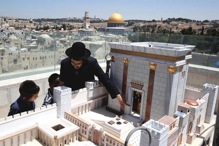 ردا على قرار سابق لليونسكو: الاحتلال يعتزم تأسيس صندوق “جبل الهيكل”