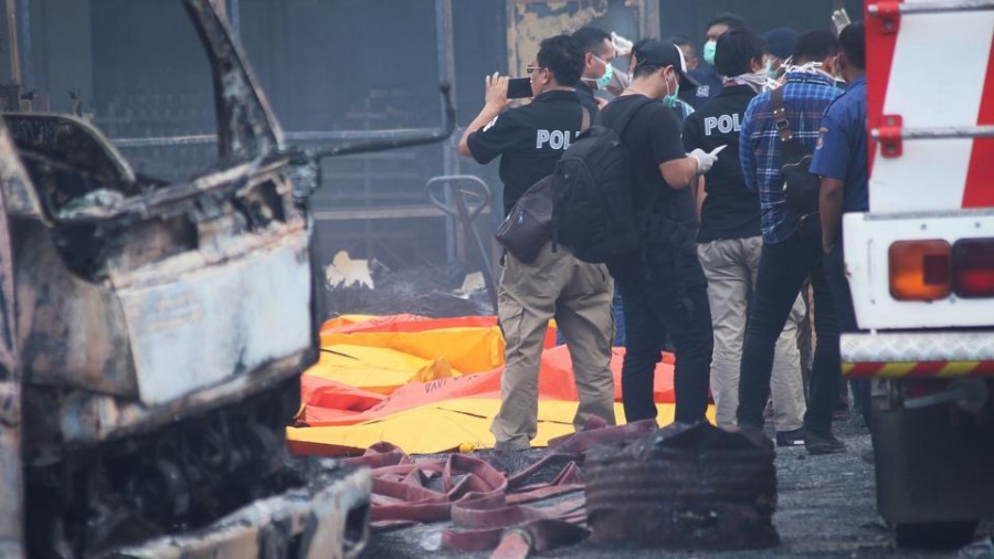 47 قتيلا حصيلة الانفجار داخل مصنع في ضواحي جاكرتا