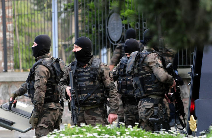 تركيا: اعتقال 9 أشخاص لعلاقتهم بداعش في أزمير وإسطنبول