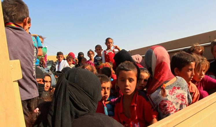 نزوح نحو تسعة آلاف مدني من الموصل خلال يومين بسبب تواصل الاشتباكات