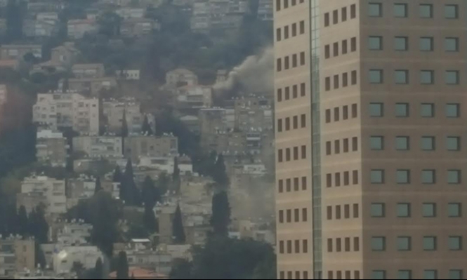 حيفا: دخان أسود كثيف يتصاعد من مخارج الكرمليت