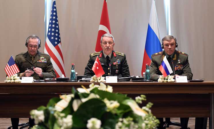 رؤساء أركان تركيا وأمريكا وروسيا يعقدون اجتماعا في تركيا لبحث سوريا والعراق