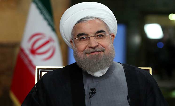 روحاني يغادر إلى باكو للمشاركة في مباحثات مع روسيا وأذربيجان