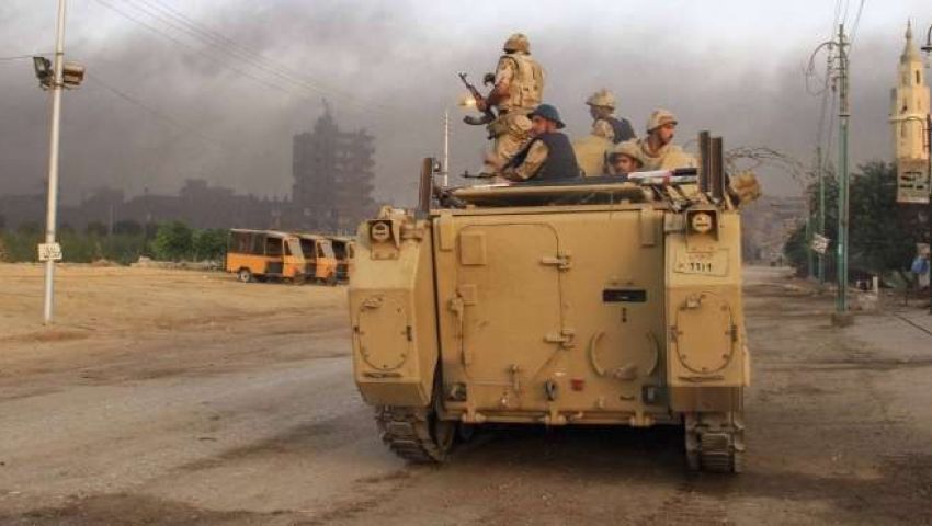 مقتل 3 ضباط مصريين واصابة 9 جنود في هجومين بسيناء