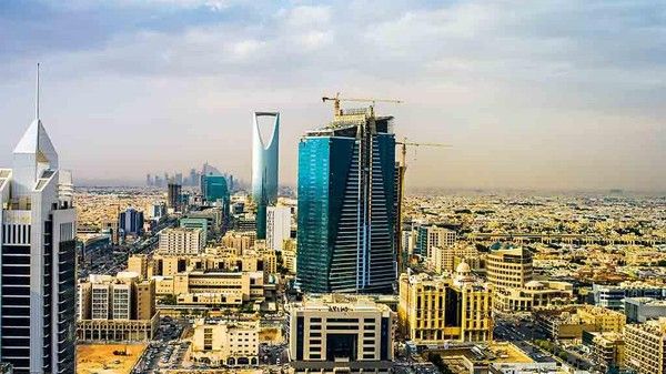 صندوق النقد يرحب بسياسات السعودية تجاه هبوط النفط