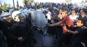 غزة: “أمن حماس” يعتقل نحو 30 مواطنا ممن شاركوا في مسيرات التنديد بانقطاع الكهرباء
