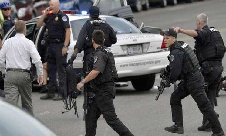 إصابة ستة بينهم شرطيان في إطلاق نار بمدينة فيلادلفيا