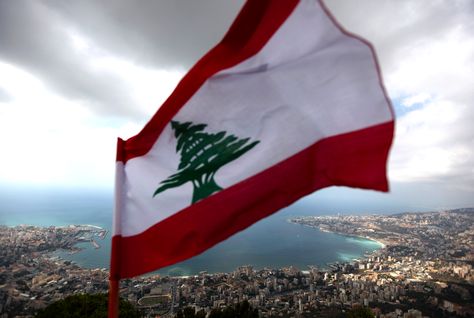السنيورة يتضامن مع الحريري ضد «الشذوذ والاسفاف»… دريان: معيب ما يتعرض له رمز كبير لاهداف سياسية