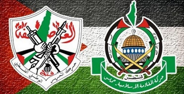 فتح وحماس يوقعان اتفاق المصالحة رسمياً في القاهرة بحضور وزير المخابرات المصرية اللواء خالد فوزي