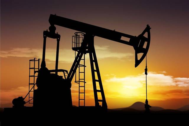 صعود أسعار النفط 15% بعد هجمات السعودية