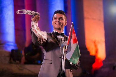 قريبا اغنية وطنية لمحمد عساف