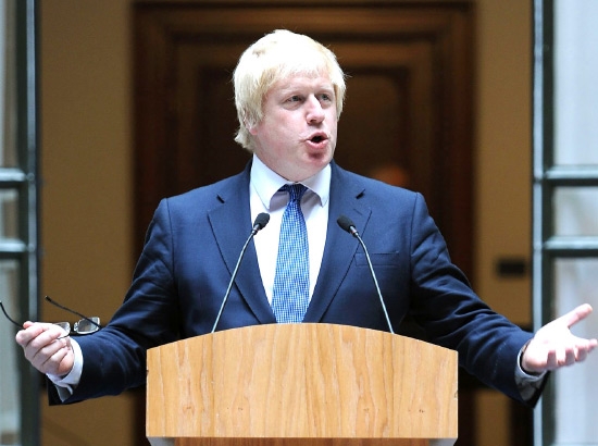 وزير بريطاني: جونسون يتولى مسؤولية إدارة أزمة كورونا