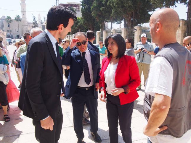 وزير الزراعة الايطالي يزور بيت لحم وكنيسة المهد