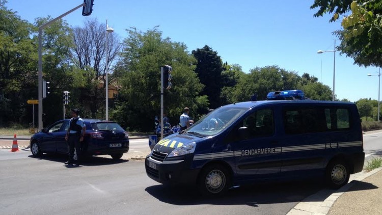 تقارير إعلامية: مسلح تحصن بفندق في جنوب فرنسا